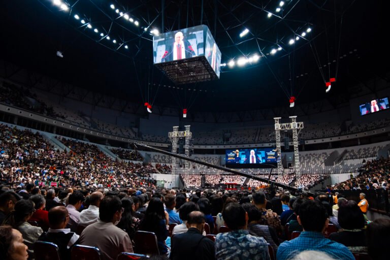 Jumat Agung at Senayan