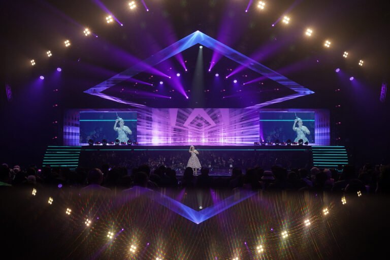 Ruth Sahanaya Concert
